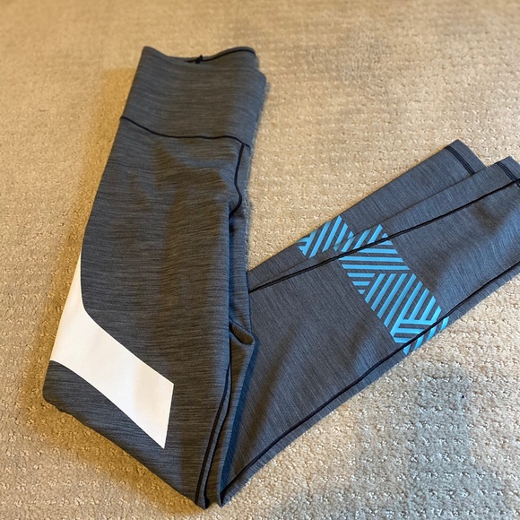 Adidas Training Tights - Picture 2 of 4